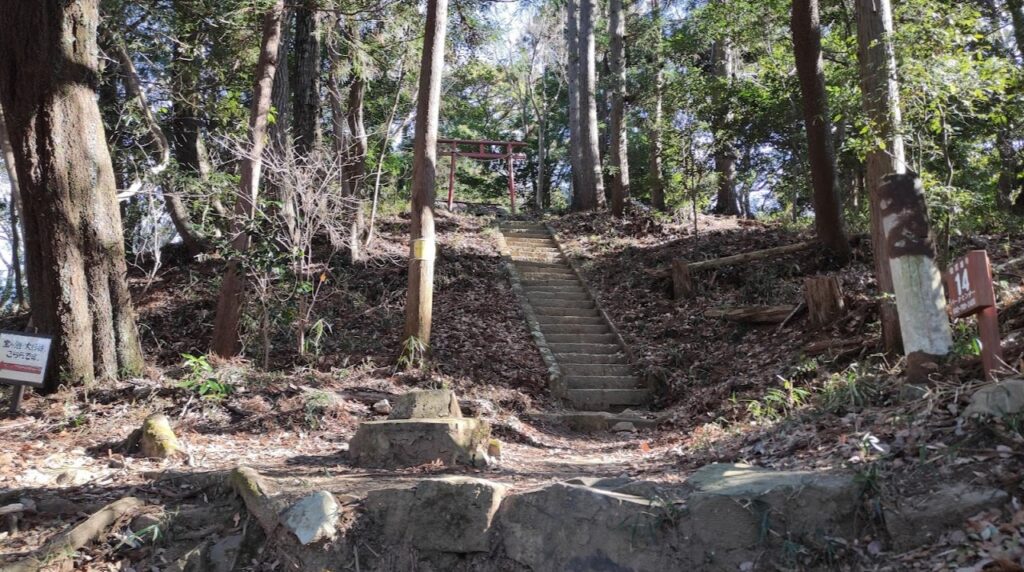 城山公園の「飯縄神社」で初詣＆登頂してきました。26