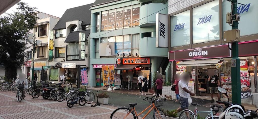 東林間駅駅東口に「吉野家」さんのテイクアウト・デリバリー専門店が出来てました。01