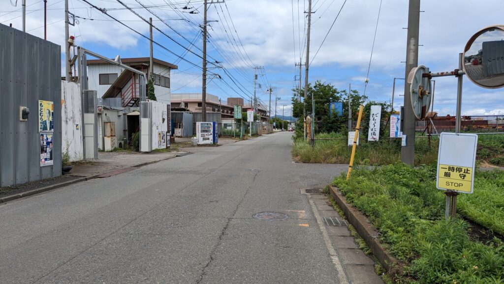 相模原市にあるダチョウ牧場「スマイルオーストリッチ」さんのご紹介です。01