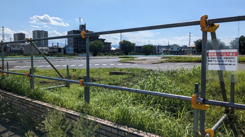 住宅展示場、”相模原住宅公園” の移転先での工事が進んでいます。01