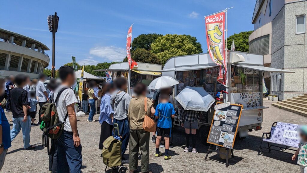 5月18日(日)まで淵野辺公園にて開催されている ”大陶器市” へ行ってきました。23