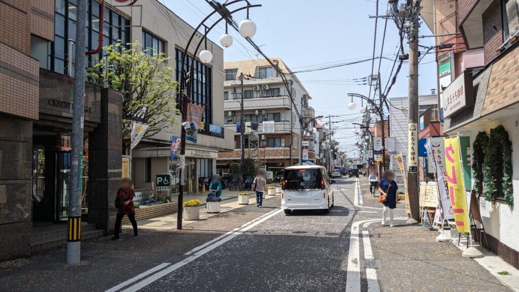 サウザンロード商店街に「TAMARIVA」さんというBARができるみたい。01
