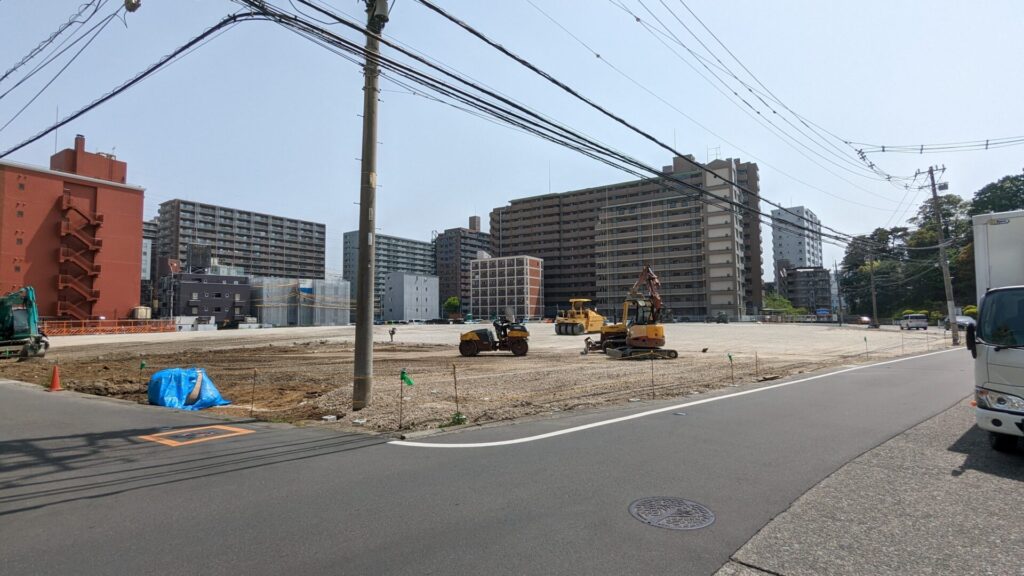 「ラポール千寿閣」跡地に「Times」さんの駐車場がOPENしました。03