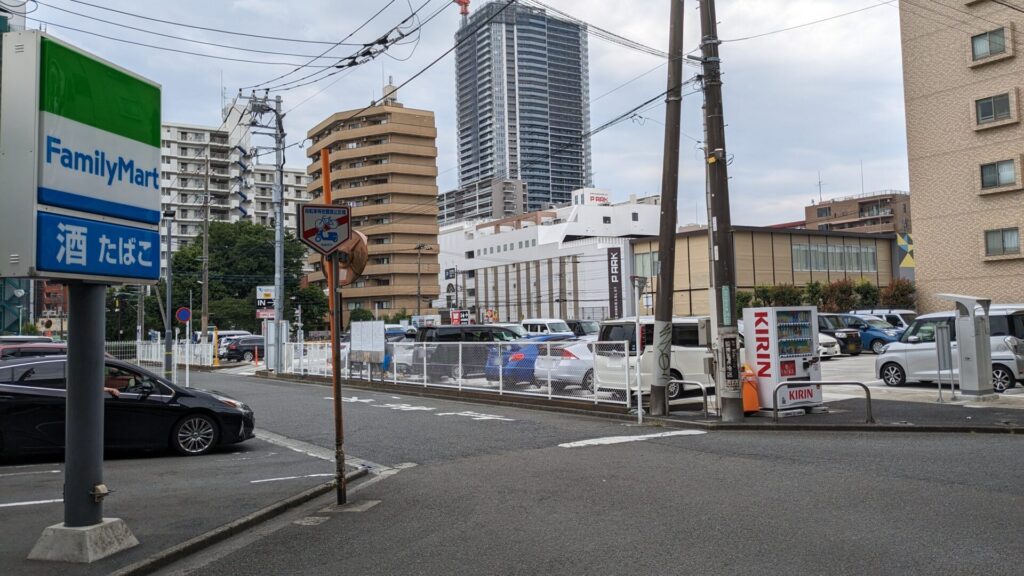 相模大野駅近くに「仮称)らく」相模大野店さんという温泉施設が建設予定です。06