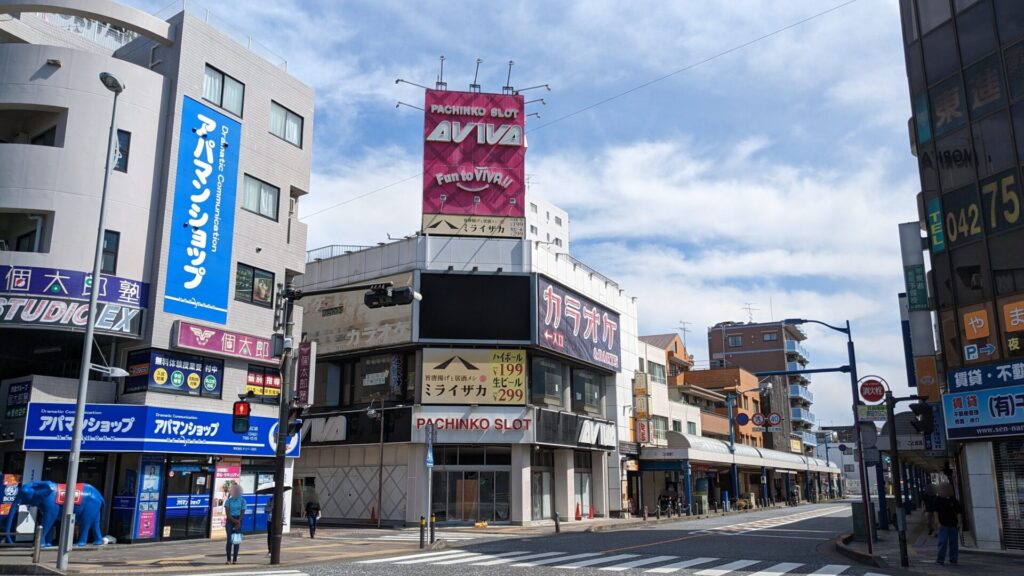 淵野辺駅北口に、「ココカラファイン」さんが進出です。01