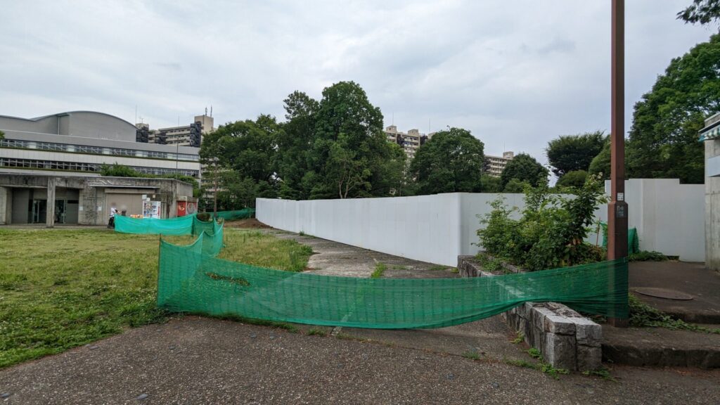 相模大野中央公園で建設中の「タリーズコーヒー」さんの様子を見てきました。06
