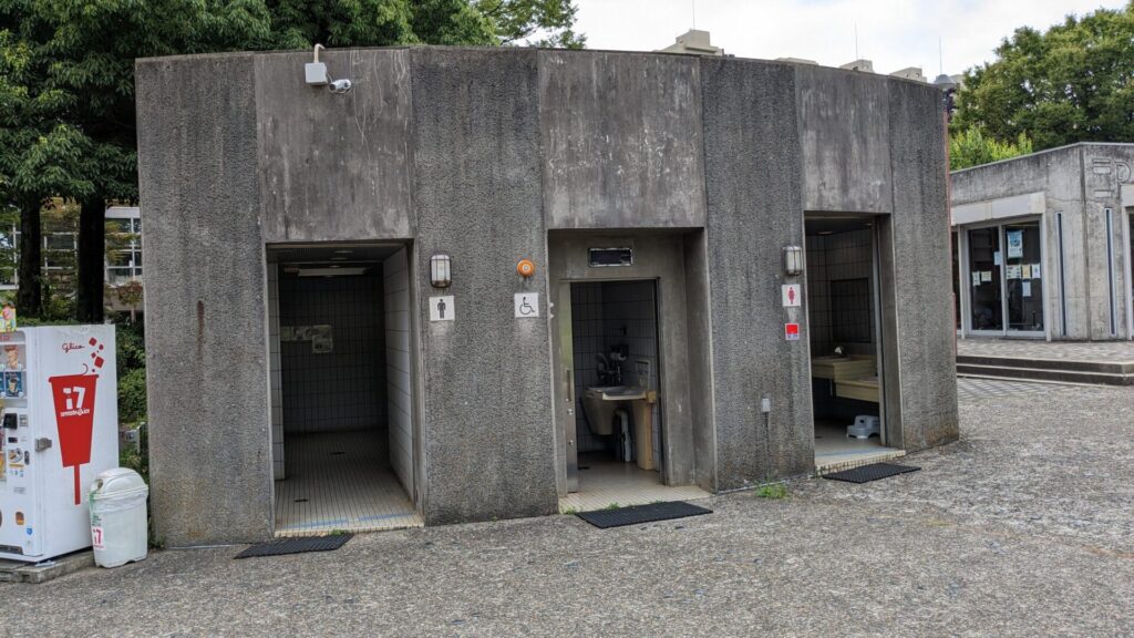 相模大野中央公園で建設中の「タリーズコーヒー」さんの様子を見てきました。09