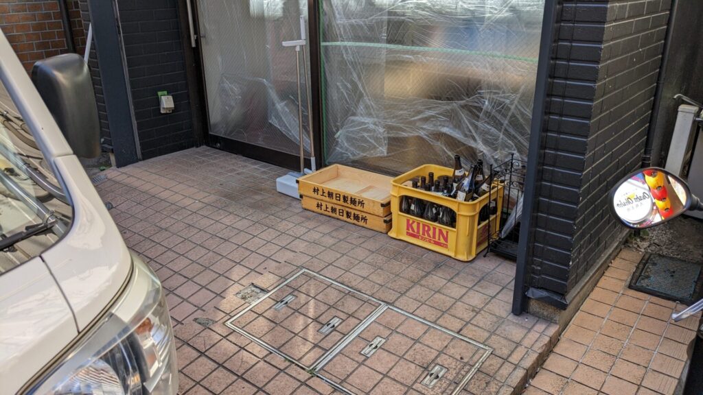 オダサガの家系ラーメン店「赤家」さんが閉店しました。04