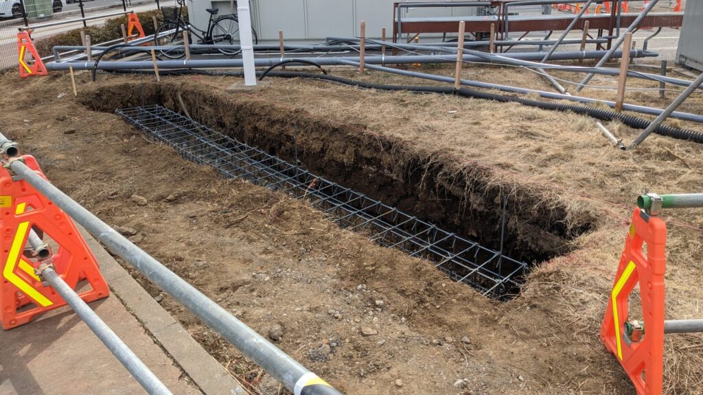 202602中旬、西橋本で建設中の「COTOE」のテナント情報。04