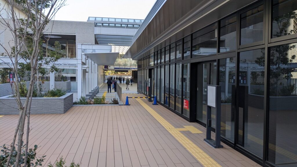 相模大野の公共歩廊を歩いてきました。06