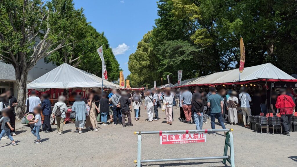 5月17日（日）まで淵野辺公園で開催している ”大陶器市”。04