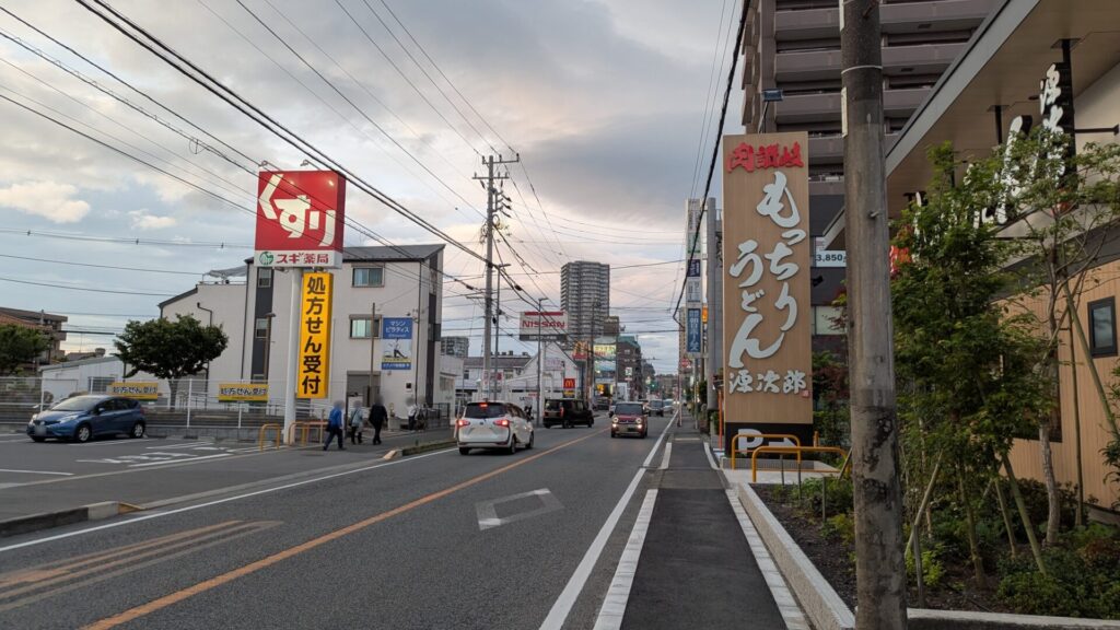 「もっちりうどん源次郎」さんというお店がオダサガ近くにOPENです。02